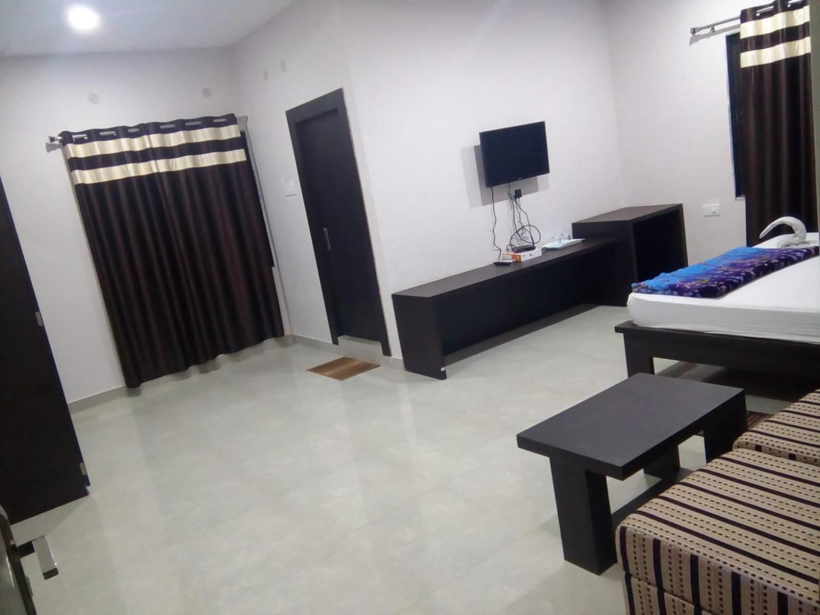 Hotel Indraprasth Balangir Exterior photo
